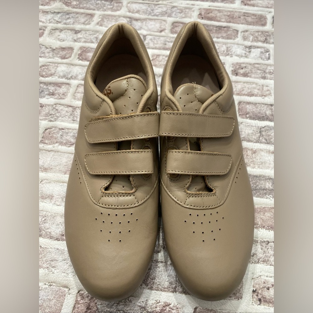 SAS Shoes Women’s Me Too Mocha 9 Taupe Faux Leather Hook & Loop Low Top Comfort